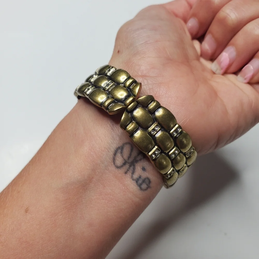 Chico's || Gold Watch W/ Diamond Like Studs